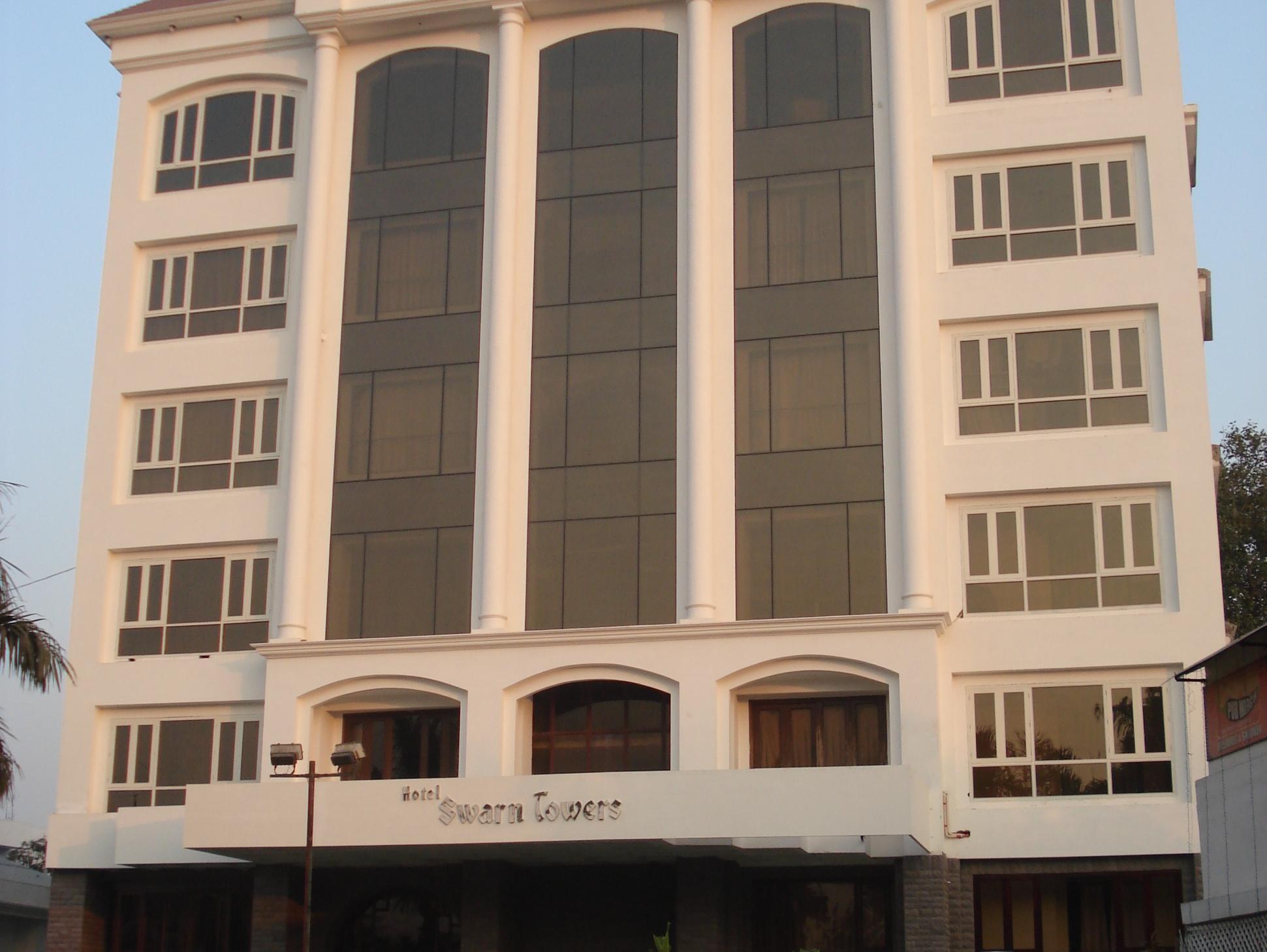 Hotel Swarn Towers Bareilly Exteriér fotografie